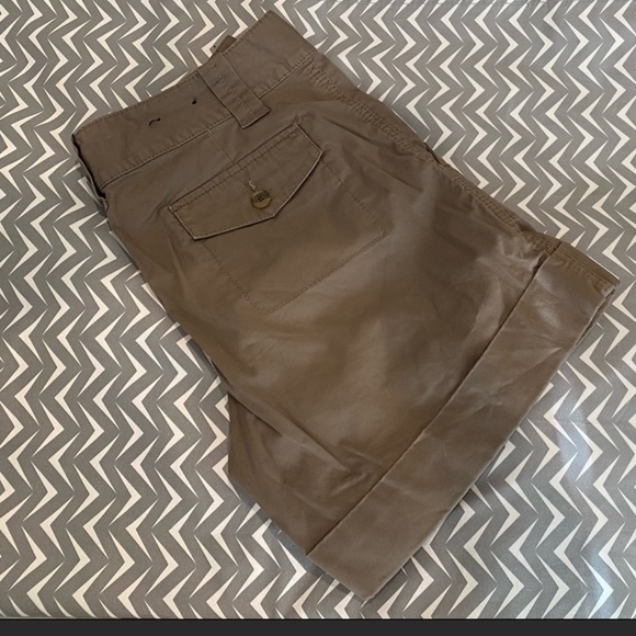 NWOT Banana Republic Shorts​ - Picture 3 of 5